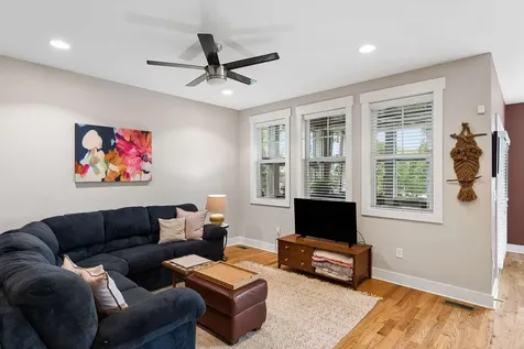 100 Rose Street Nashville TN 37210