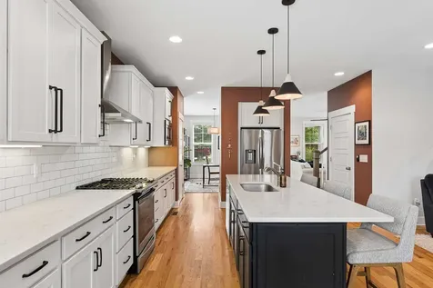 100 Rose Street Nashville TN 37210