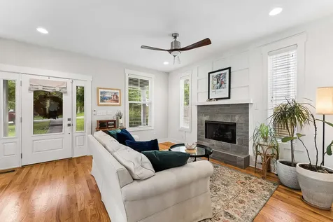 100 Rose Street Nashville TN 37210
