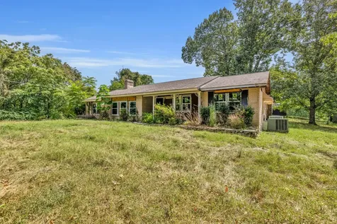 8455 Lewis Road Nashville TN 37221