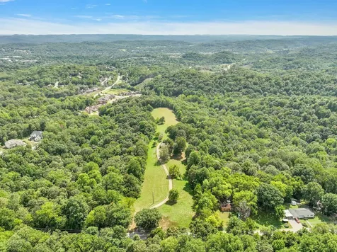 8455 Lewis Road Nashville TN 37221