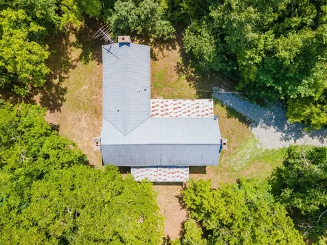 1700 Allen Brown Road Belfast TN 37019