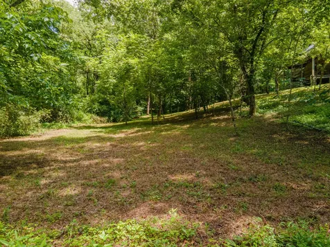 1700 Allen Brown Road Belfast TN 37019