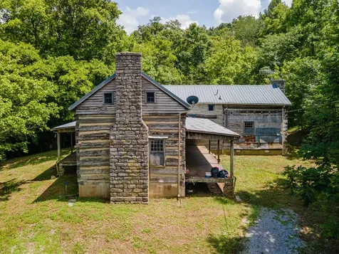1700 Allen Brown Road Belfast TN 37019