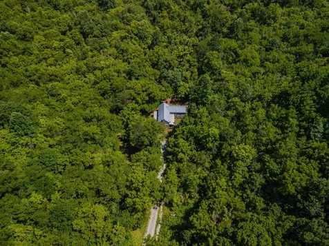 1700 Allen Brown Road Belfast TN 37019