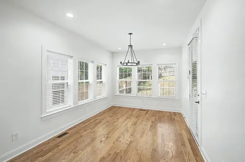 1518B Dugger Drive Nashville TN 37206