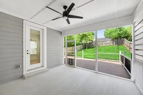1518B Dugger Drive Nashville TN 37206
