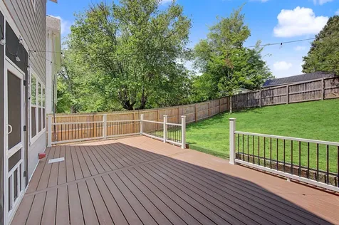 1518B Dugger Drive Nashville TN 37206