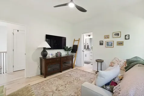 2305 Oak Court Nashville TN 37206