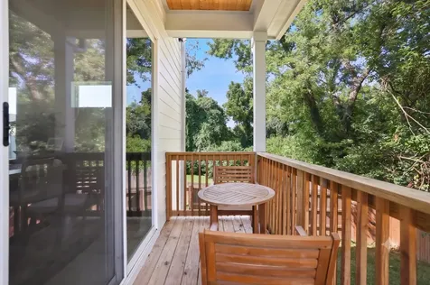 2305 Oak Court Nashville TN 37206