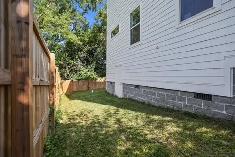 2305 Oak Court Nashville TN 37206