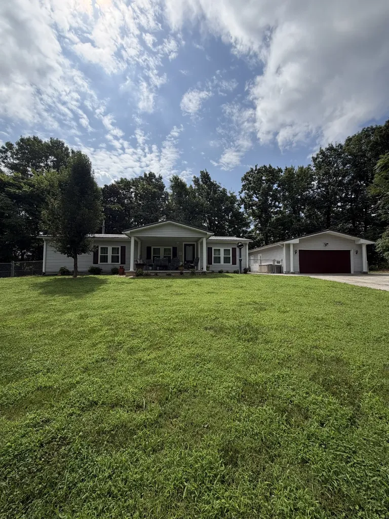 14970 Center Hill Dam Road Silver Point TN 38582