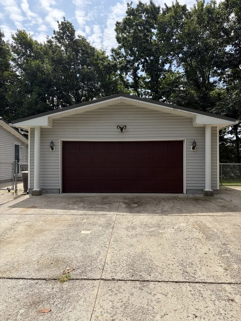 14970 Center Hill Dam Road Silver Point TN 38582