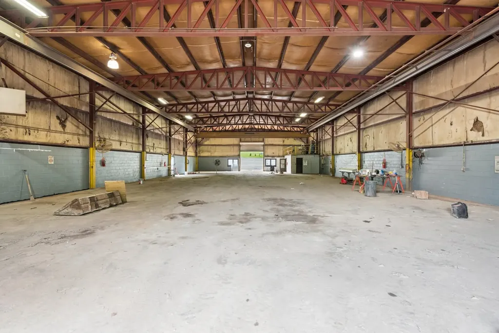 870 Springfield Highway Goodlettsville TN 37072