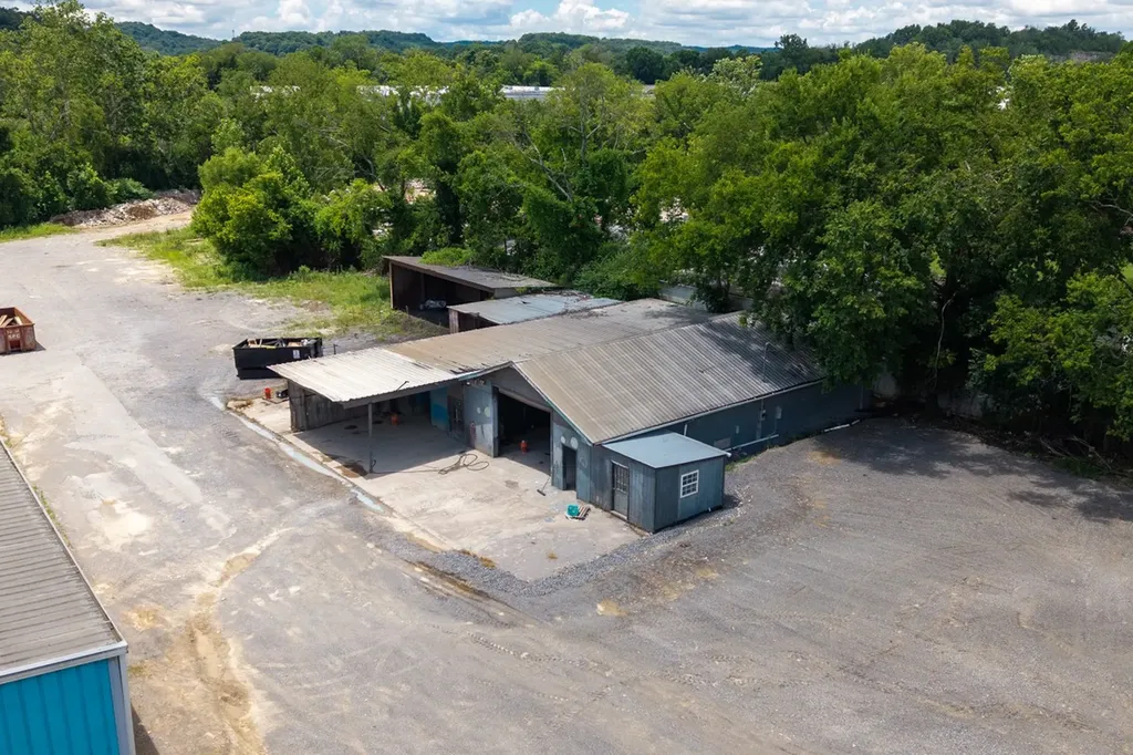 870 Springfield Highway Goodlettsville TN 37072