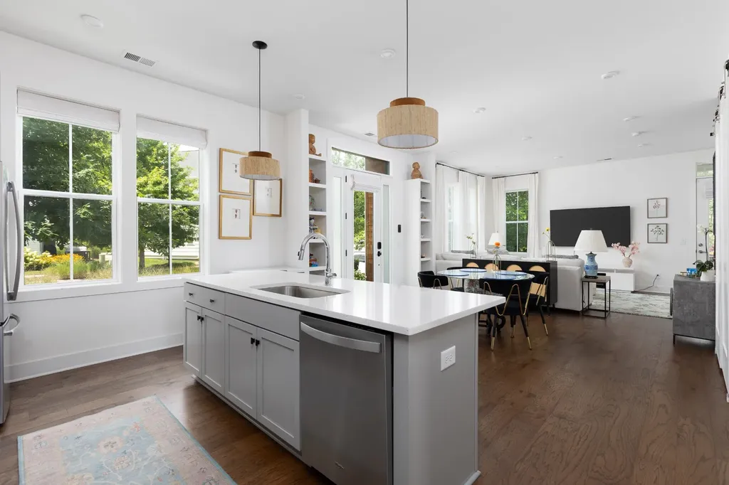 646 Nashua Lane Nashville TN 37209