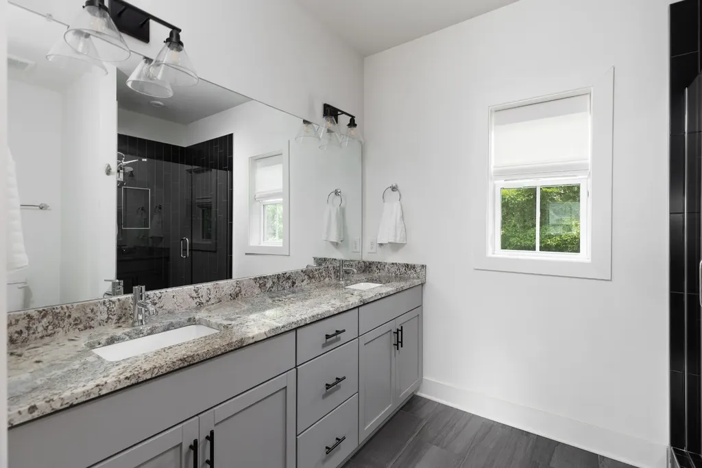 646 Nashua Lane Nashville TN 37209