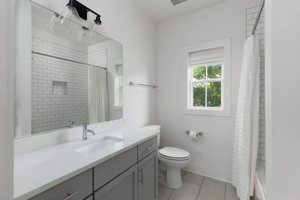 646 Nashua Lane Nashville TN 37209
