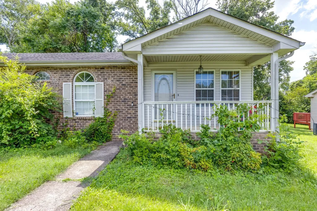 2604 Vista Lane Nashville TN 37207