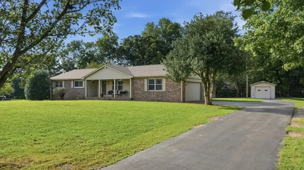 101 Royal Oak Drive Winchester TN 37398