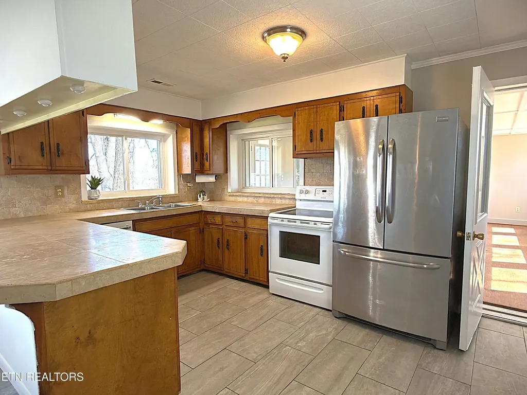1152 Dogwalk Road Monroe TN 38573