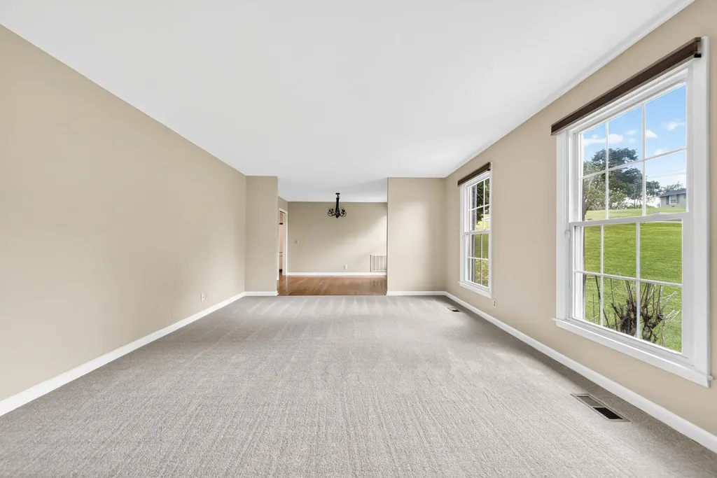 121 Caldwell Drive Hendersonville TN 37075