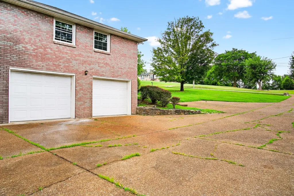 121 Caldwell Drive Hendersonville TN 37075