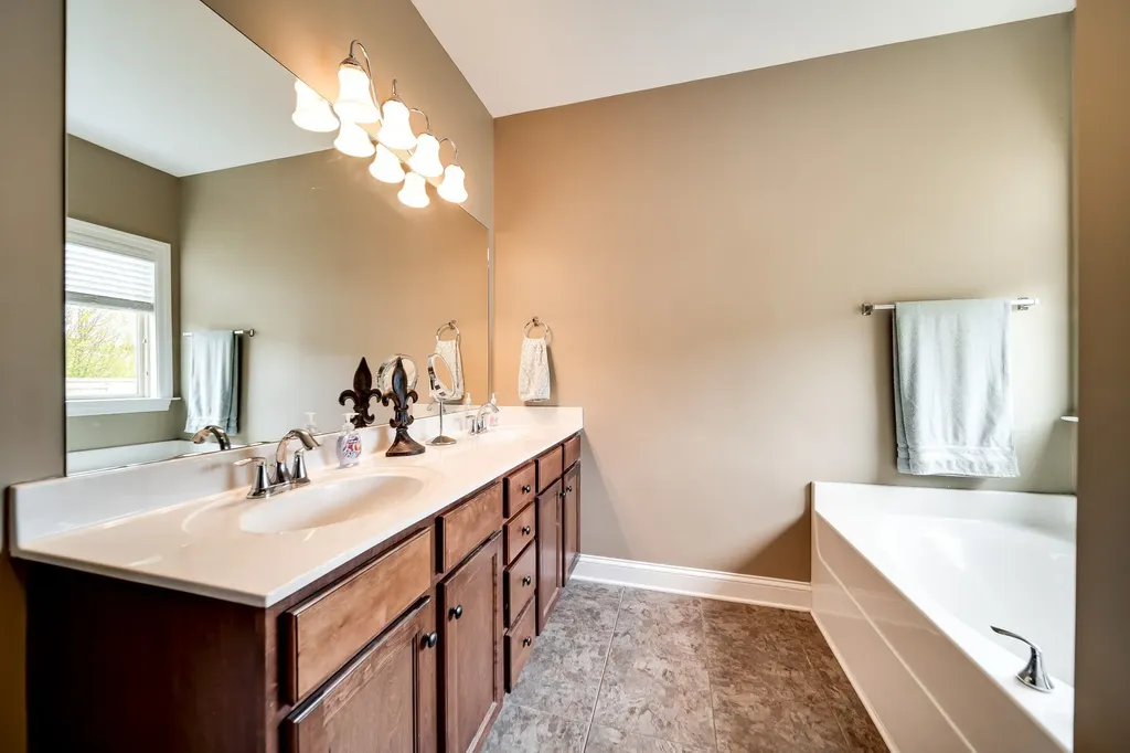 144 Ervin Street Hendersonville TN 37075