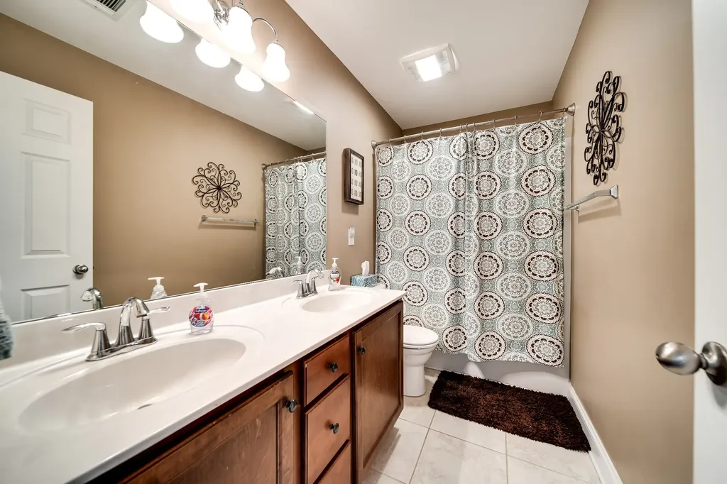 144 Ervin Street Hendersonville TN 37075