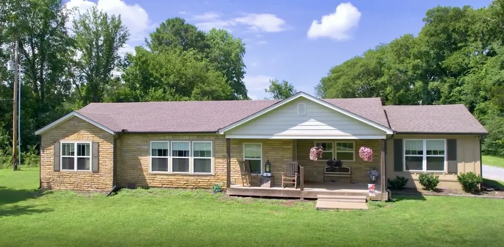 1044 Cherry Lane Murfreesboro TN 37129