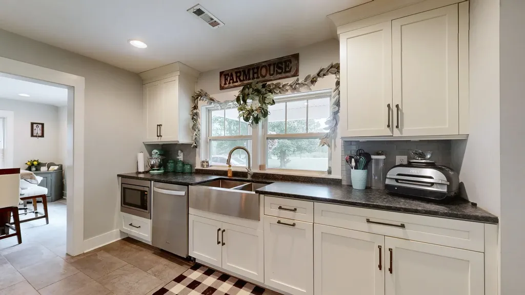 1044 Cherry Lane Murfreesboro TN 37129