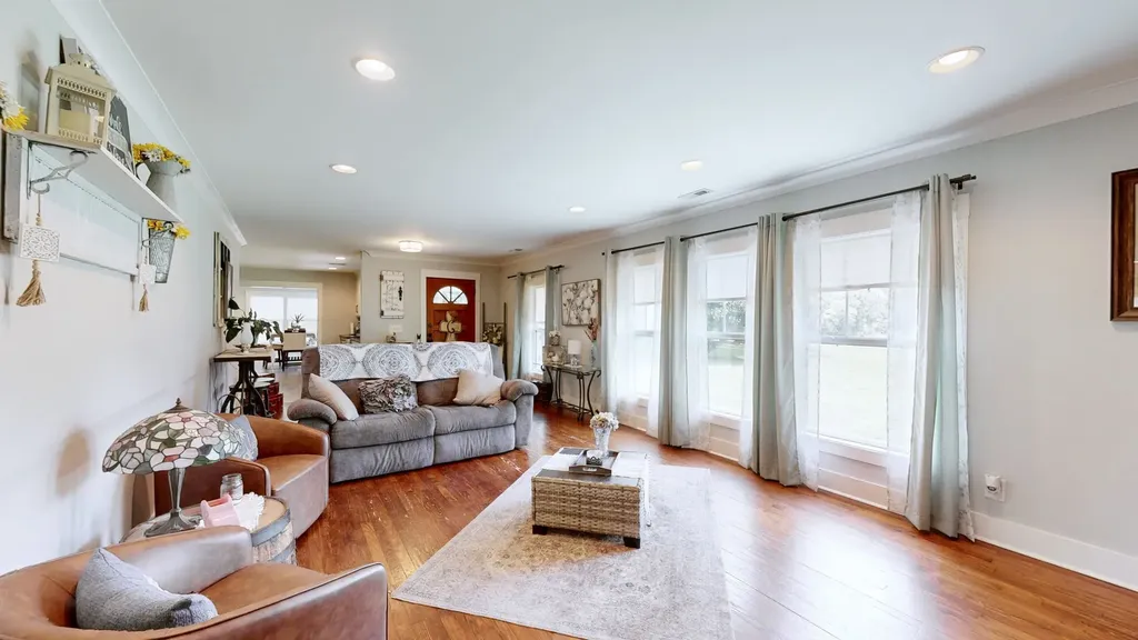 1044 Cherry Lane Murfreesboro TN 37129