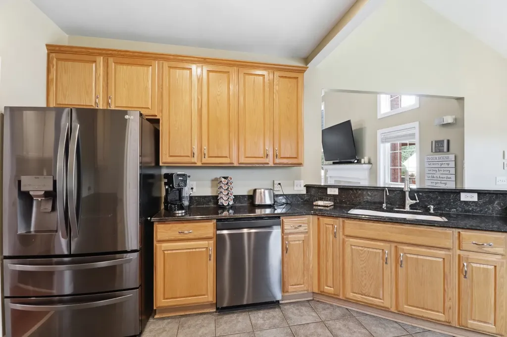 2010 Brunswick Drive Lebanon TN 37087