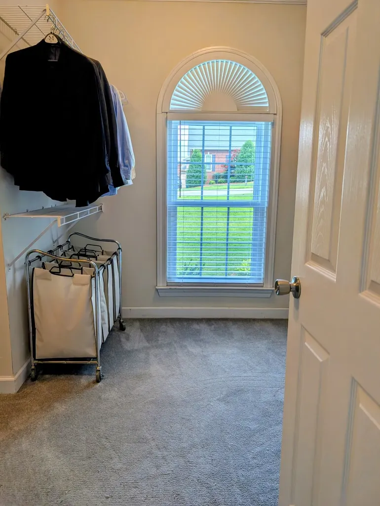 2010 Brunswick Drive Lebanon TN 37087