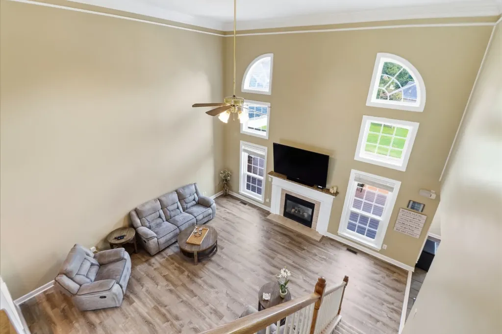 2010 Brunswick Drive Lebanon TN 37087