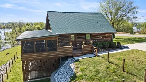 201 Bell Memorial Drive Estill Springs TN 37330