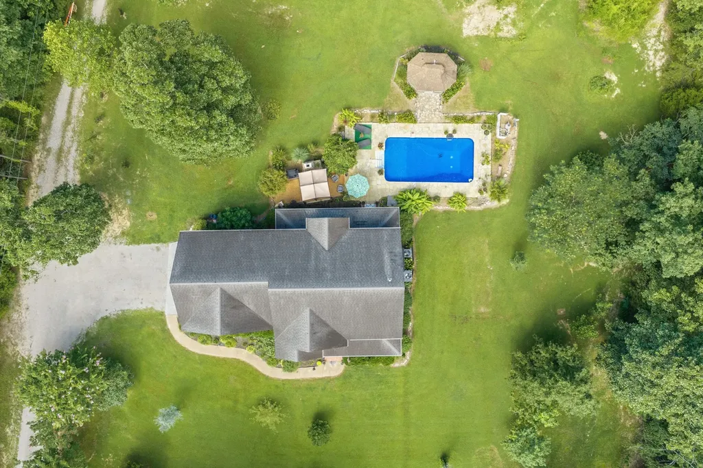 150 Beaver Lane Parsons TN 38363