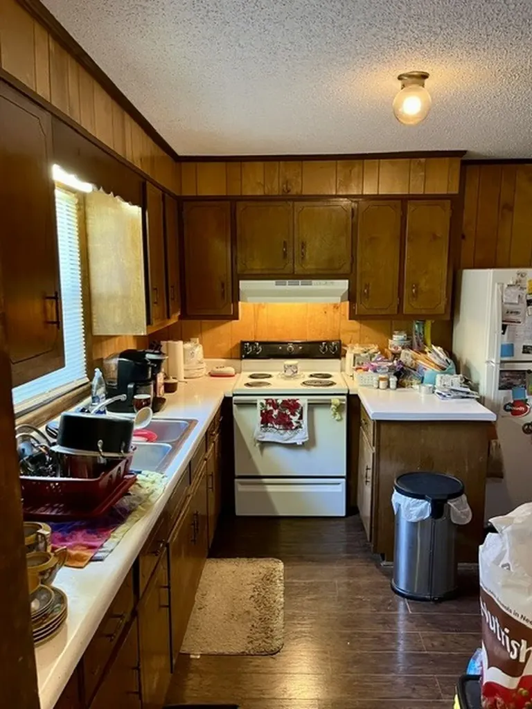 1621 Poss Road Smithville TN 37166