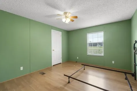 301 Shirley Bates Drive Clifton TN 38425