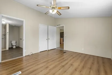 301 Shirley Bates Drive Clifton TN 38425