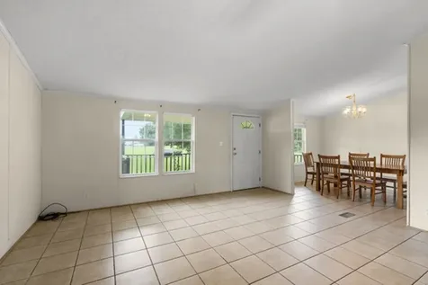 301 Shirley Bates Drive Clifton TN 38425