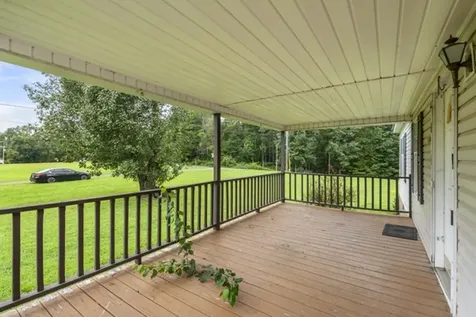 301 Shirley Bates Drive Clifton TN 38425