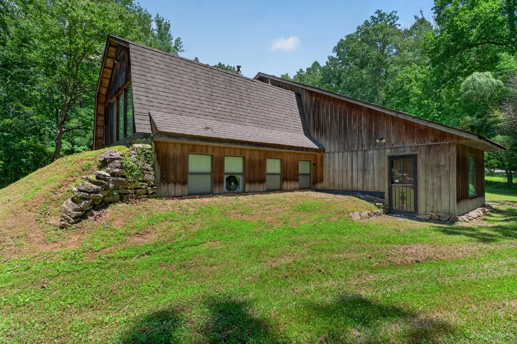 1403 Tanasi Trail Cookeville TN 38506