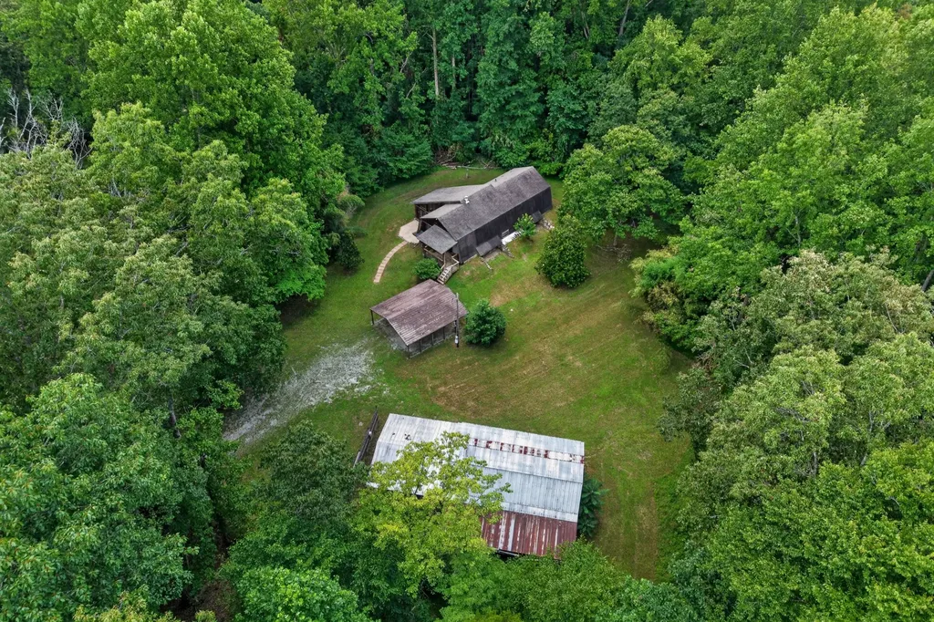 1403 Tanasi Trail Cookeville TN 38506