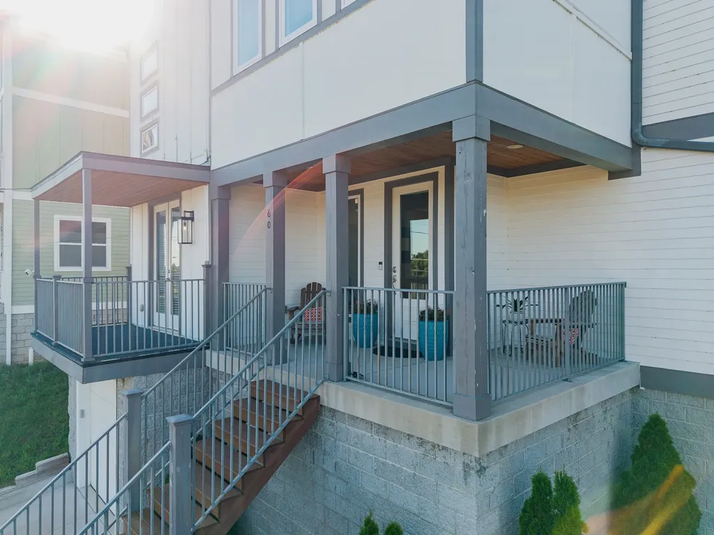 60 Twin Street Nashville TN 37209