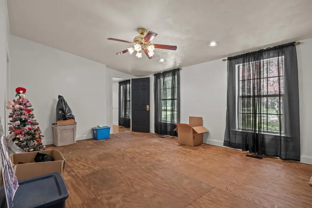 908 Bear Cub Run Centerville TN 37033