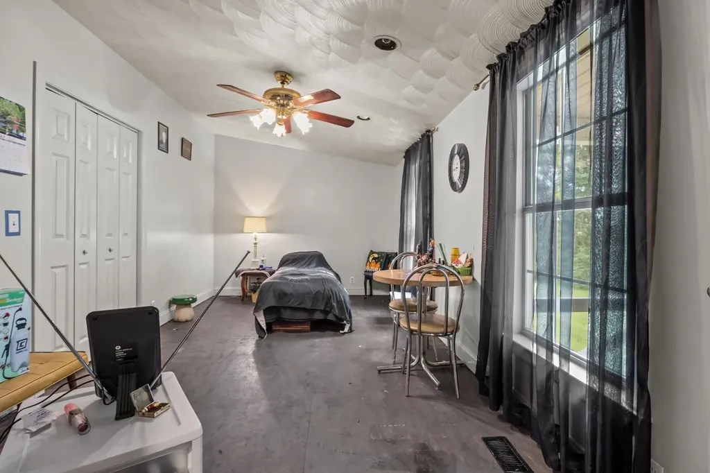 908 Bear Cub Run Centerville TN 37033