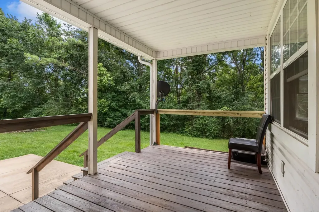 908 Bear Cub Run Centerville TN 37033