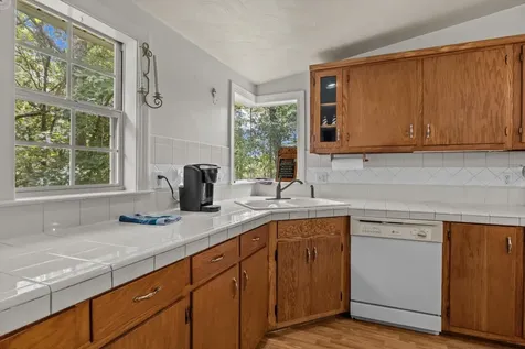 908 Bear Cub Run Centerville TN 37033