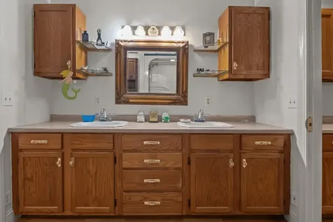 908 Bear Cub Run Centerville TN 37033